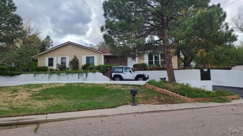 1 Margate Ter, Pueblo, CO 81001-1724