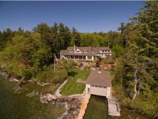 107 Clay Point Rd, Alton, NH 03809-6012