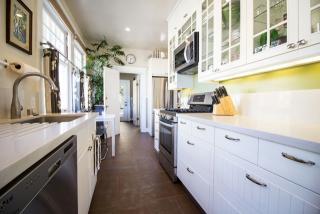 1866 Stockton St, San Francisco CA  94133-2909 exterior