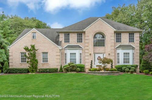 3 Nancy Ct, Jackson Twp, NJ 08527-4669