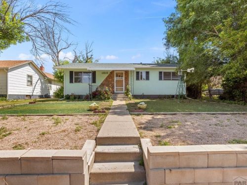 1810 Jones Ave, Pueblo, CO 81004-3234