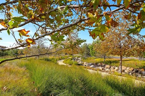 254 Kempton, Irvine CA  92620-2154 exterior