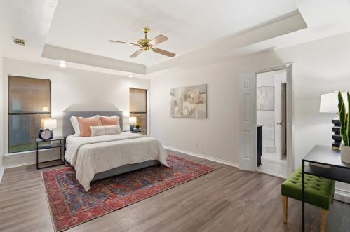 4204 Clf Dr, Carrollton TX 75010-4031 exterior