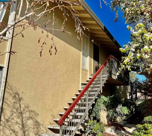 67 Massolo Dr, Concord CA  94523-4840 exterior