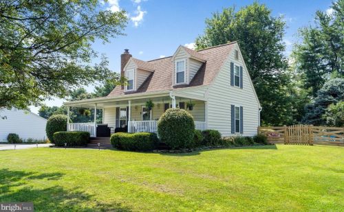 107 Woodlawn Dr, Forest Hill MD  21050-1233 exterior