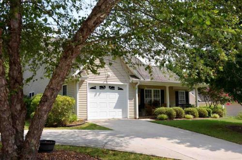 173 Grand Oak Cir, Pendleton, SC 29670-1654