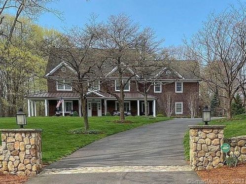 79 Sturges Ridge Rd, Wilton, CT 06897-3231