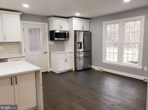 905 Mcneil Ln, Silver Spring MD  20905-4071 exterior