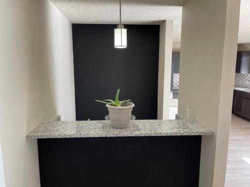 5500 Willow Cir, Fort Worth TX  76112-1952 exterior