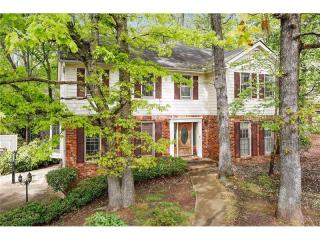 245 Spring Ridge Dr, Roswell, GA 30076-2605