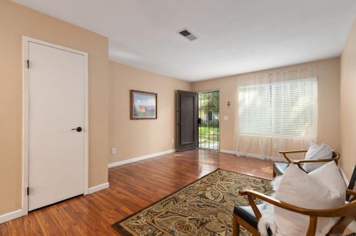 10157 Peaceful Ct, Santee, CA 92071-1845