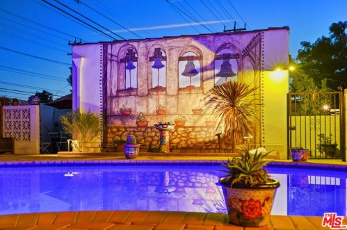 1250 Ethel St, Glendale CA  91207-1824 exterior
