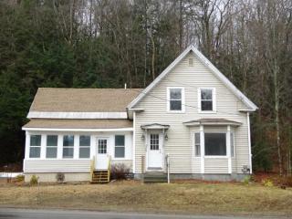 59 Main St, Marlborough, NH 03455-2130