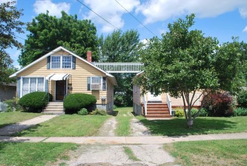 407 Exchange St, Sycamore IL  60178-1407 exterior