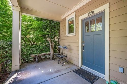 1320 Purcell Ln, Chico, CA 95926-4400