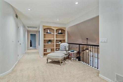 10345 Crestridge Ln, Englewood CO exterior