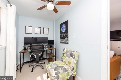 84 Emerald St, Camden NJ  08108-1354 exterior