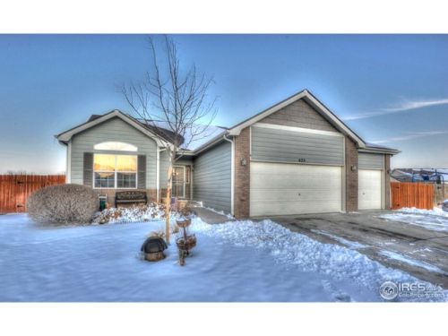 425 Apple Ct, Eaton, CO 80615-8222