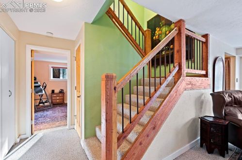 84 Pne Ln, Woodland Park CO 80863-9535 exterior