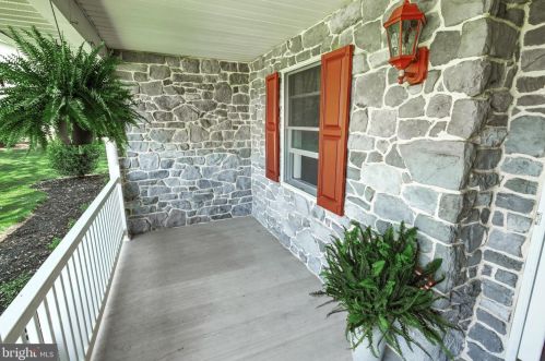2865 Admire Springs Dr, York PA  17315-4584 exterior