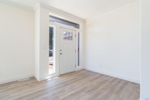 4191 Fisher Lake Dr, Redwood Valley, CA 95470-9732