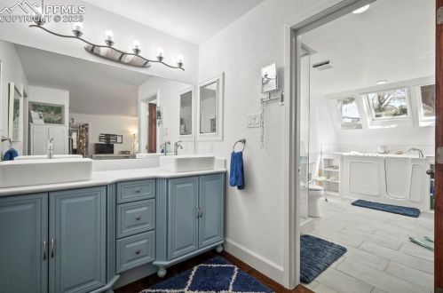 19080 Shadowood Dr, Woodmoor CO 80132-8937 exterior