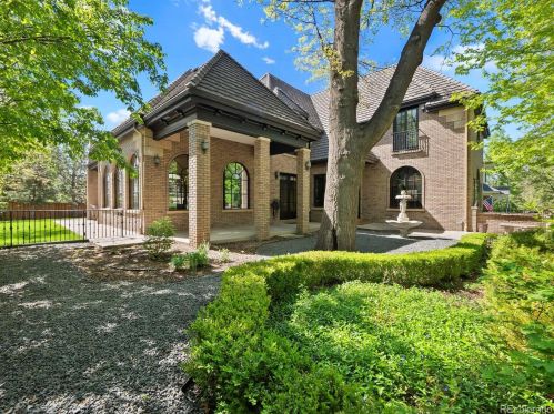 915 Steele St, Denver CO  80209-5130 exterior