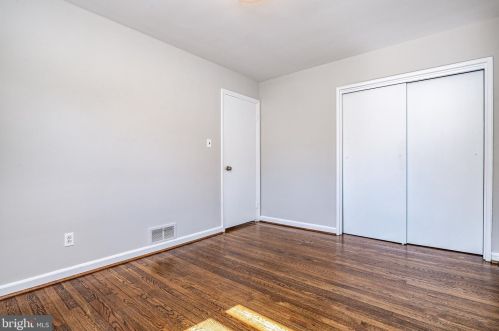 405 Pershing Dr, Silver Spring MD 20910-4341 exterior