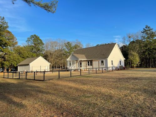 6438 Farm House Rd, Ravenel, SC 29470-5626