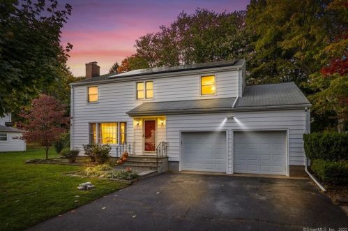 30 Dairy Farm Rd, Norwalk, CT 06851-6028