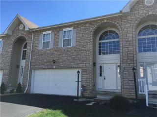 1138 Arrowhead Dr, Washington, PA 15301-5088