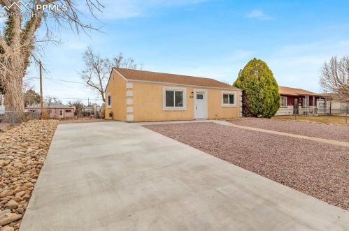 2610 Emilia St, Pueblo, CO 81005-2817
