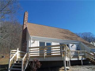 510 Lhomme Street Ext, Killingly, CT 06239-3218