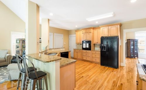 112 Camilla Dr, Carrollton GA  30116-1835 exterior
