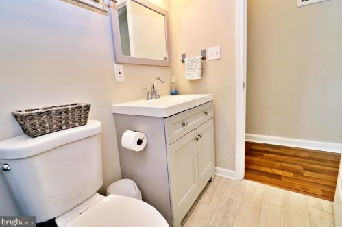 259 Revenoor Rd, Harpers Ferry WV 25425 exterior