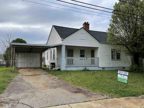 4 Mill St, Jackson, GA 30233-2235