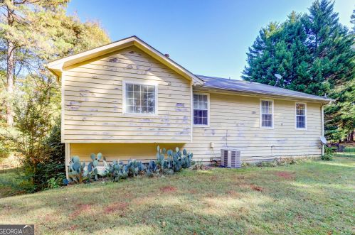 301 Glenloch Ln, Stockbridge, GA 30281-5921