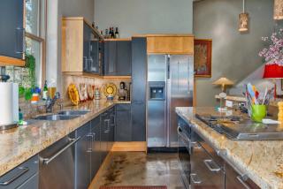 1 Bellaire St, Denver CO  80220-5631 exterior