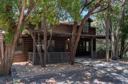 1508 Chisholm Trl, Granbury TX  76048-6342 exterior