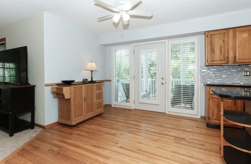 258 El Paso Ln, Carol Stream IL  60188-1737 exterior