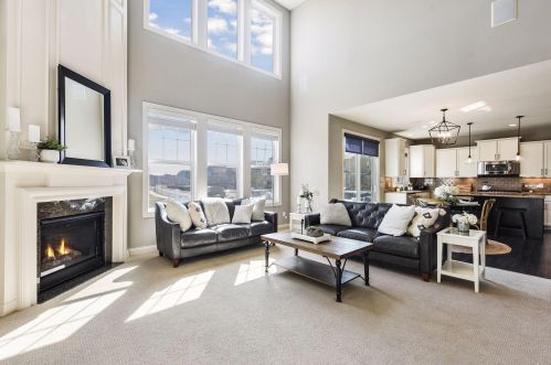 15972 Elmwood Way, Saint Paul MN  55124-4250 exterior