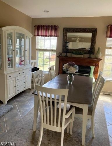 86 Crown Point Rd, Parsippany, NJ 07054-3414