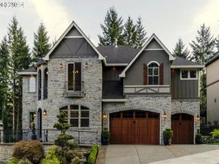 822 35th Ave, Camas, WA 98607-6836