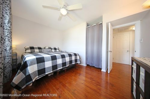 64 Belshaw Ave, Tinton Falls NJ 07724-2929 exterior