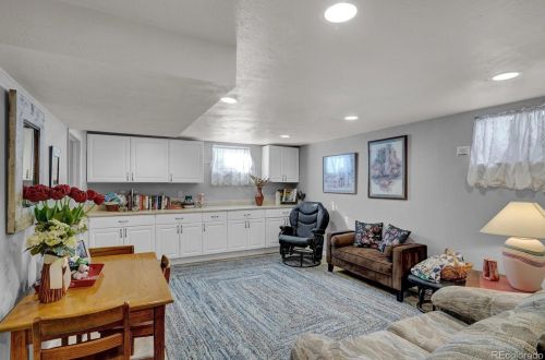 7035 Euclid Dr, Englewood CO 80111-4669 exterior