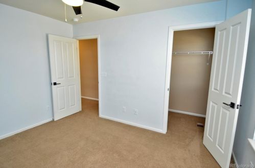 4990 Valdai Way, Aurora CO  80015-6792 exterior