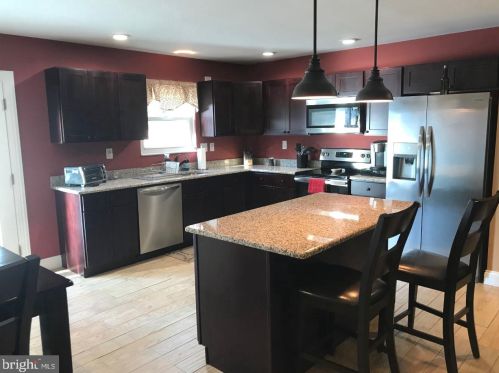 63 Sepulga Dr, Browns Mills, NJ 08015-6612