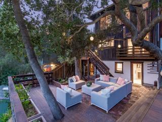 533 Fernwood Pacific Dr, Topanga, CA 90290-3209