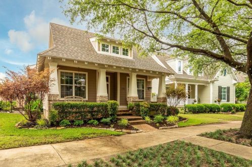 8628 Summer Tree Ln, Fort Worth, TX 76180-5324