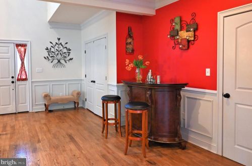 87 Leavitt Ln, Princeton NJ  08540-3921 exterior